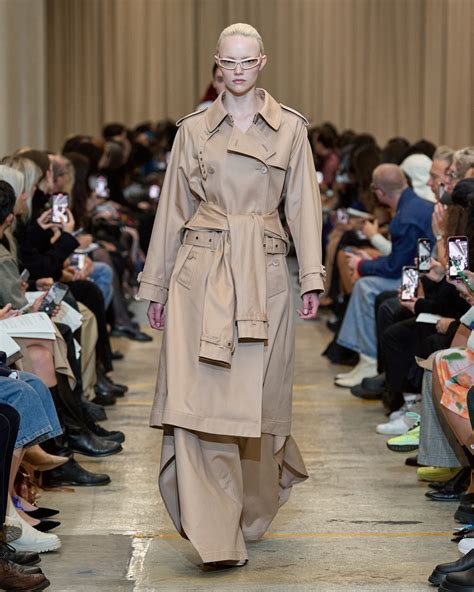 burberry london fashion show|burberry 2025 collection.